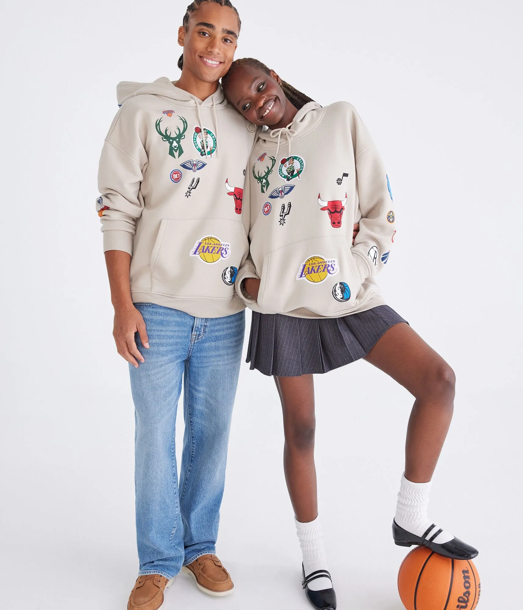 Aeropostale Nba Team Logos Pullover Hoodie