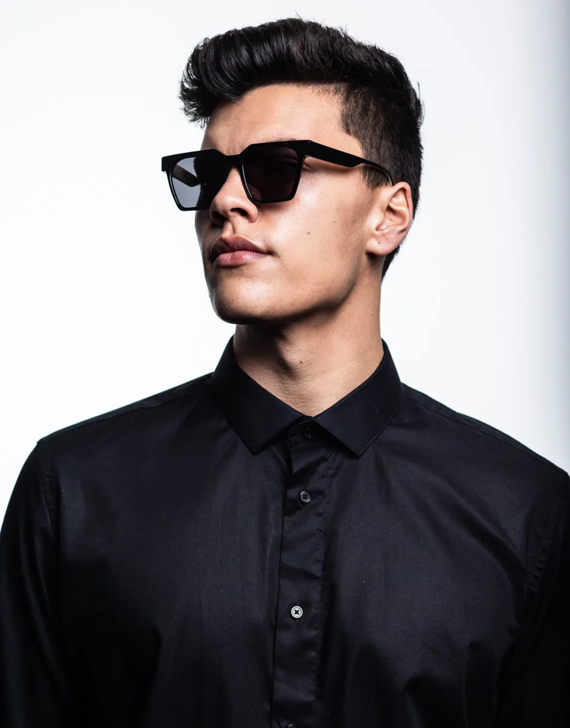 AGE Eyewear Useage Large Black Sunglasses