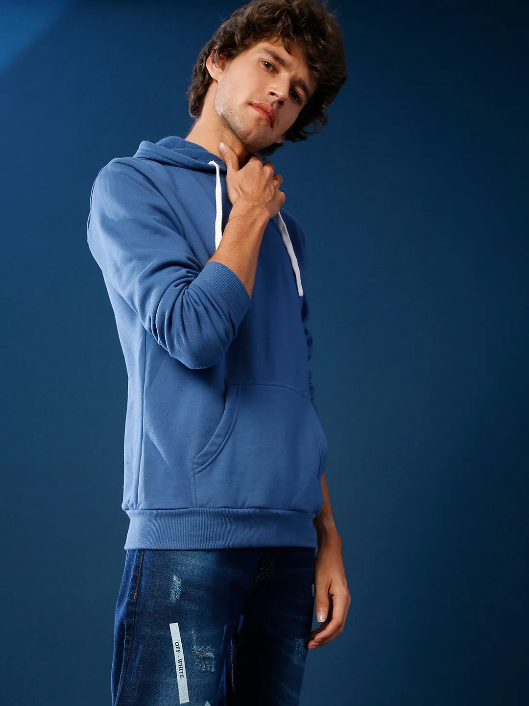 Campus Sutra Full Sleeve Solid Men Sweatshirt