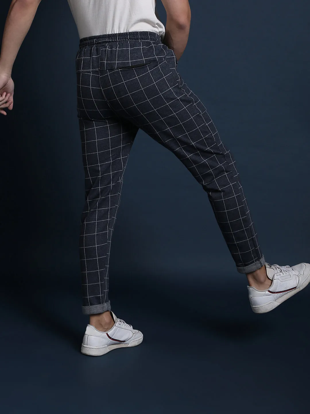 Campus Sutra Men Stylish Striped Joggers