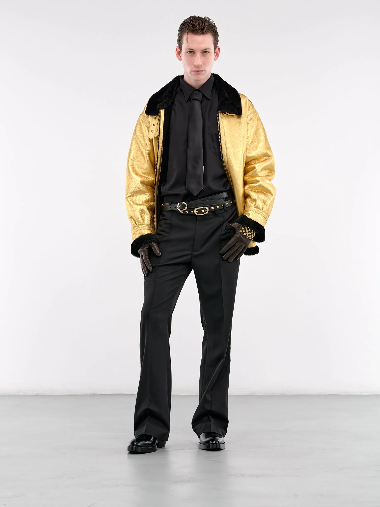 Classic Shirt (SH20-SO51-BLACK)