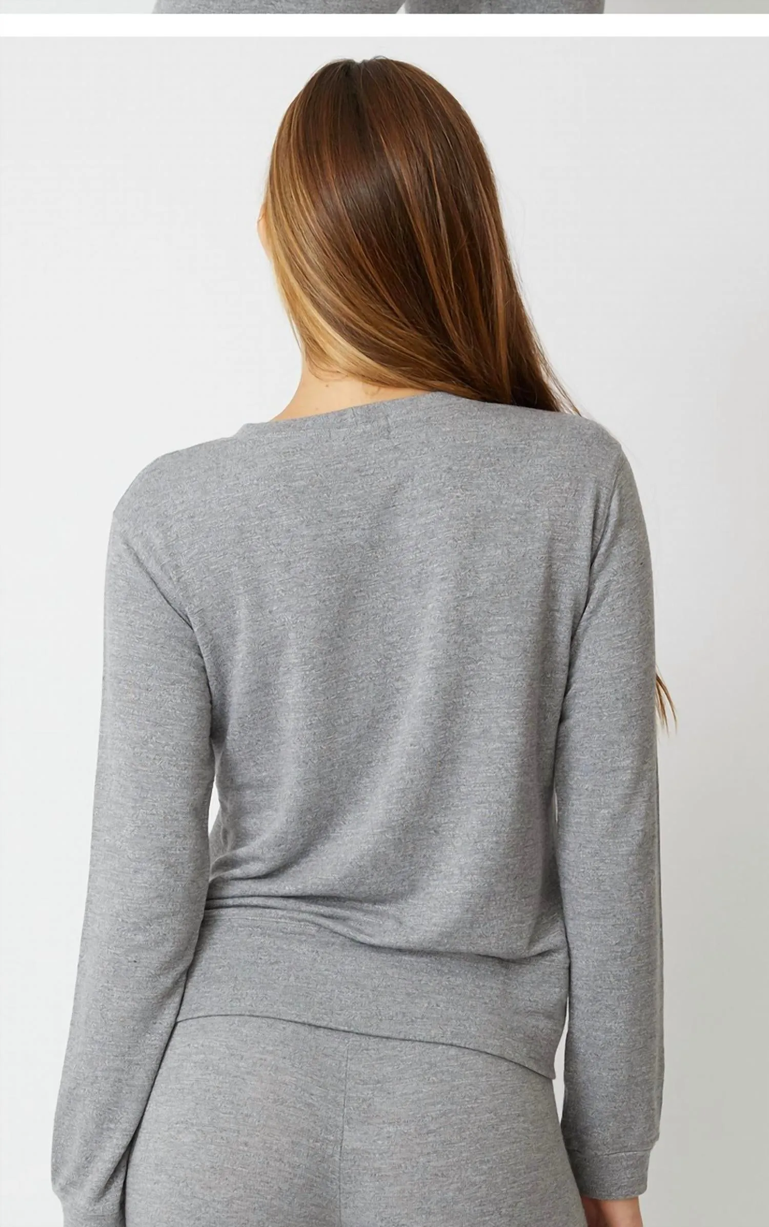 Crew Neck Sweatshirt In Heather Grey