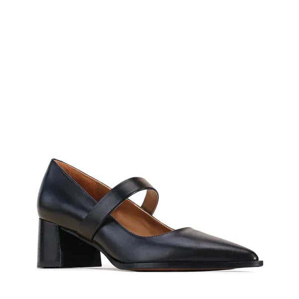 EOS Auriel Black Shoes_Eos