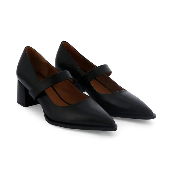 EOS Auriel Black Shoes_Eos