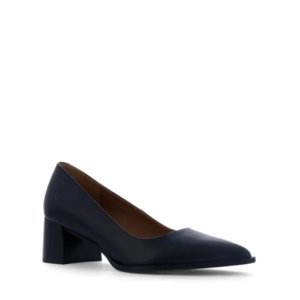 EOS Auris Black Shoes_Eos