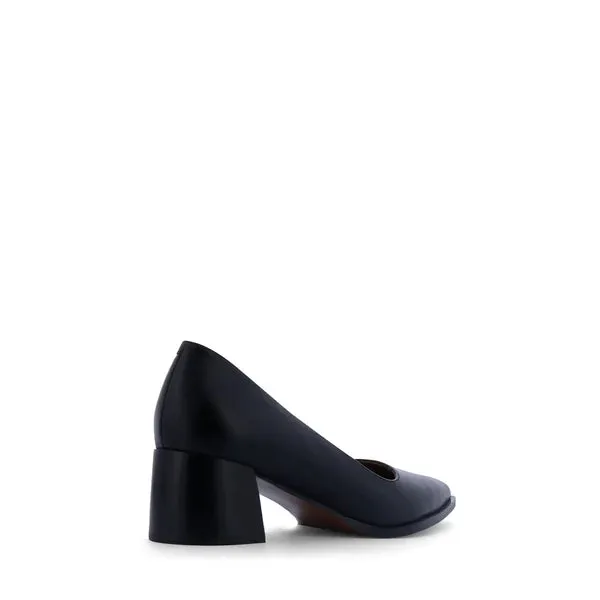 EOS Auris Black Shoes_Eos