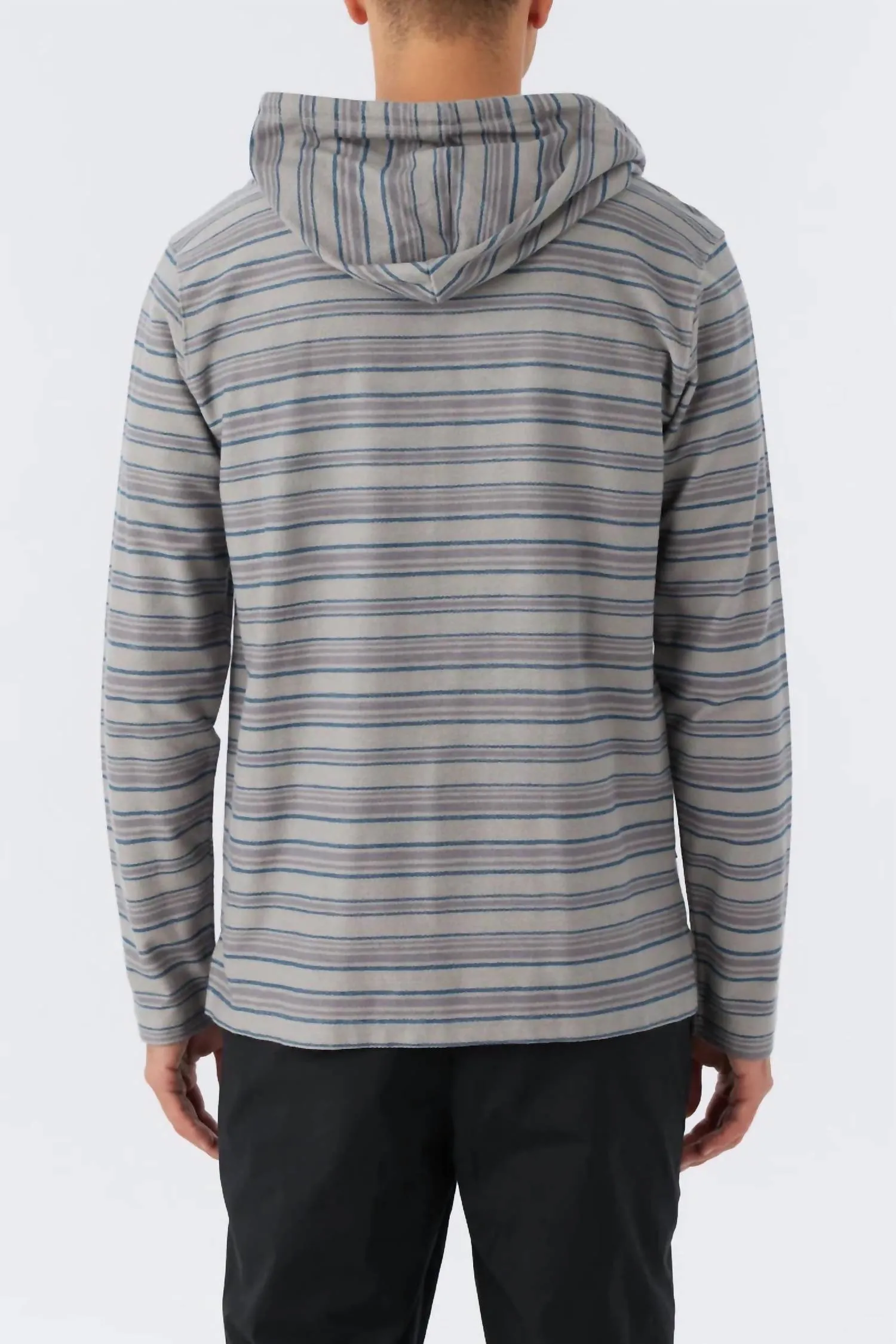 Fairbanks Pullover In Light Grey