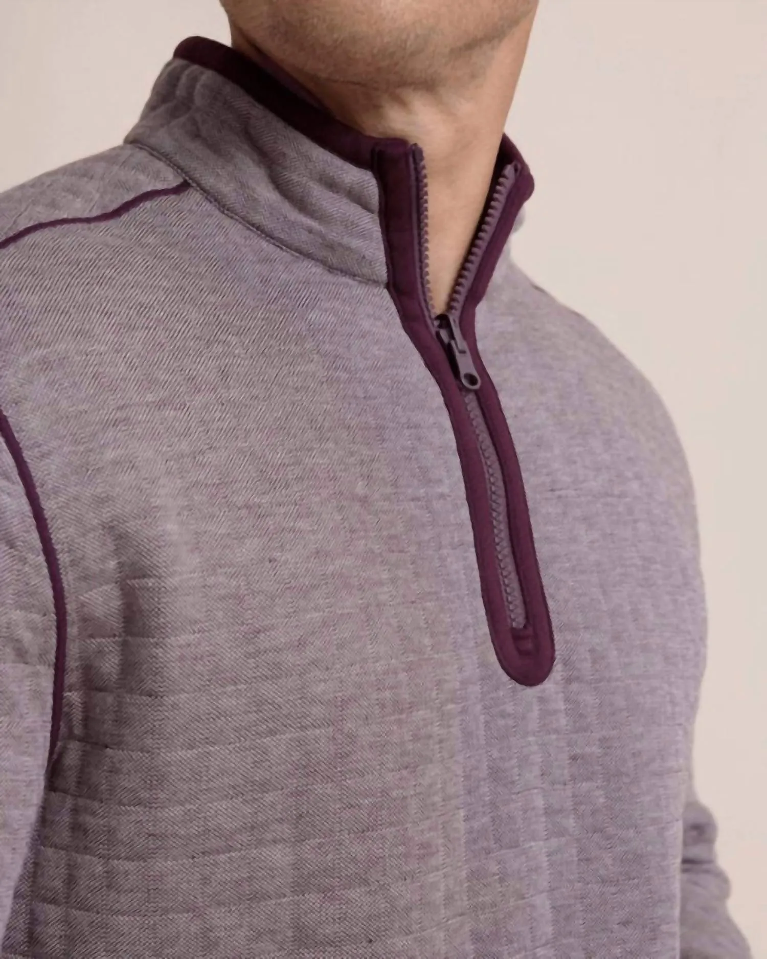 Fairwood Reversible Quarter Zip In Merlot