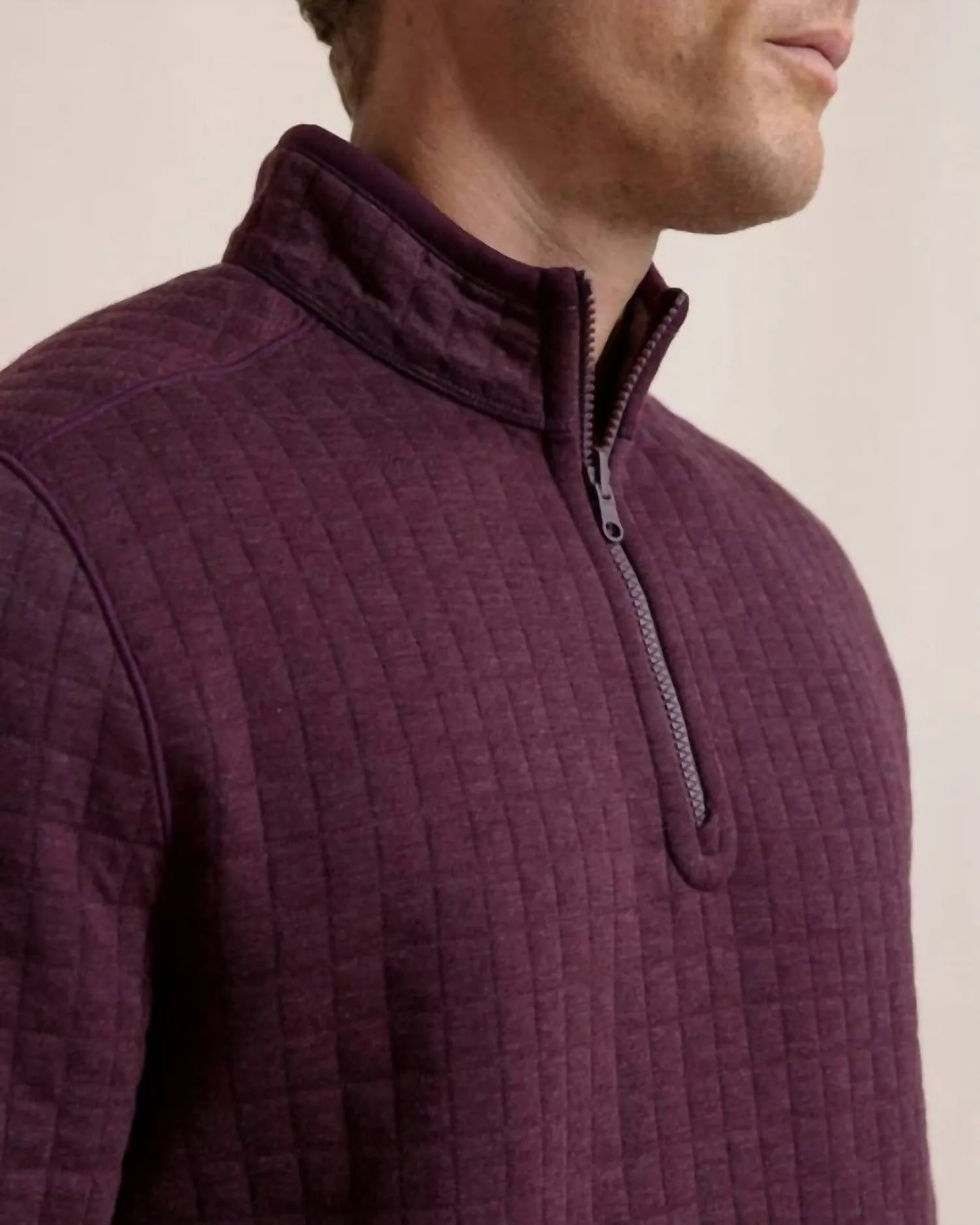 Fairwood Reversible Quarter Zip In Merlot