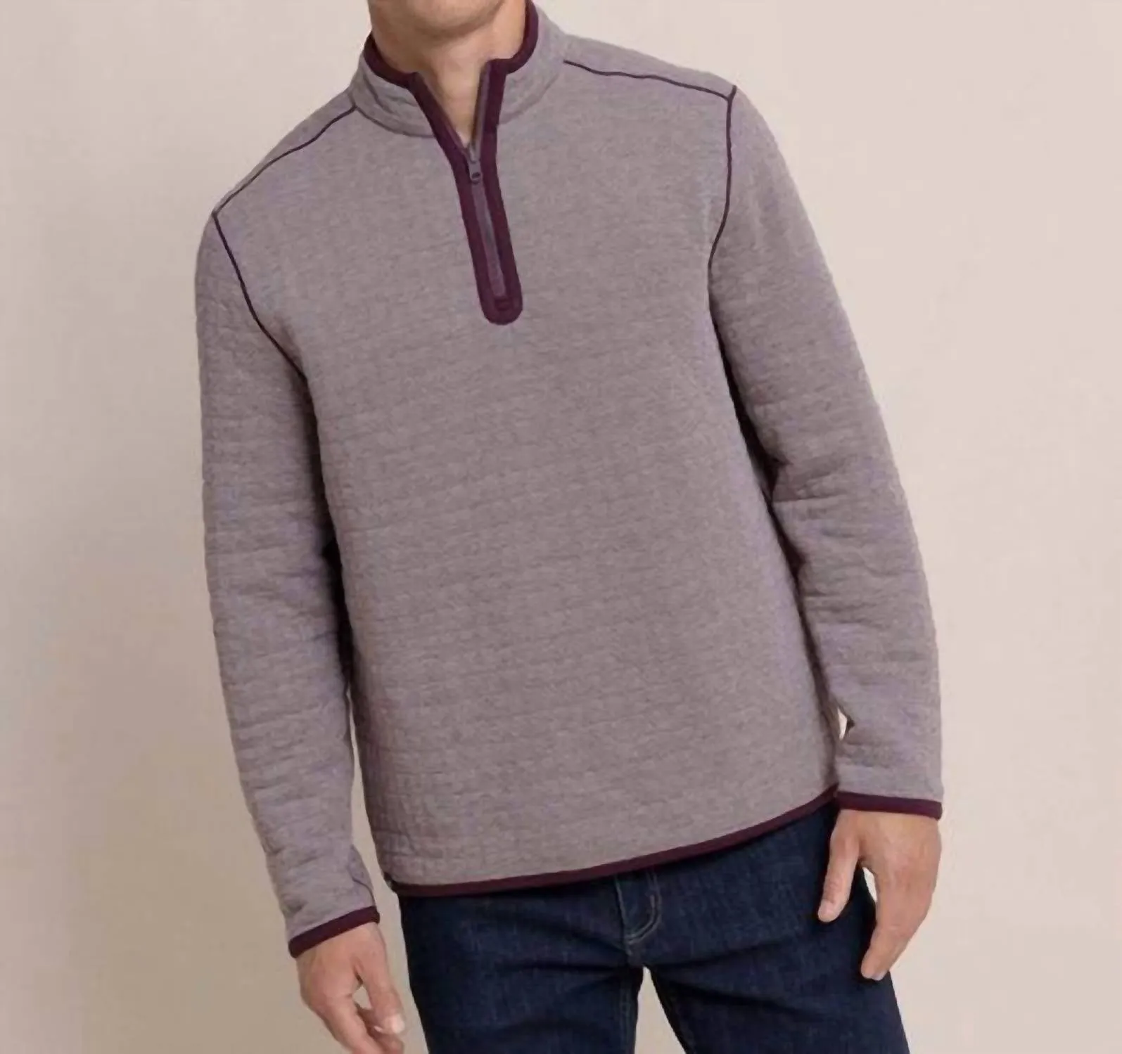 Fairwood Reversible Quarter Zip In Merlot