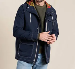 Forester Pass Parka In Black