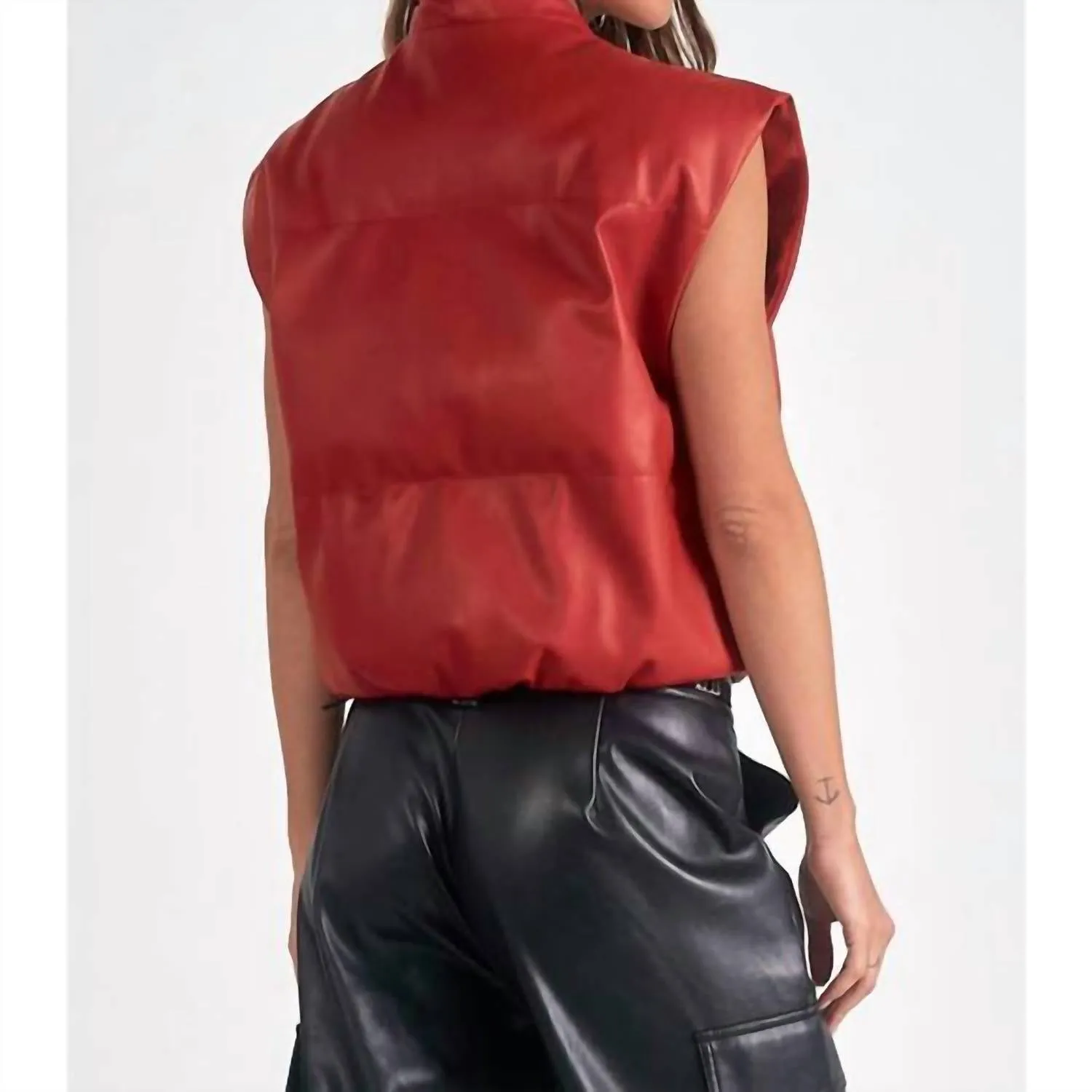 High Collar Leather Vest In Red
