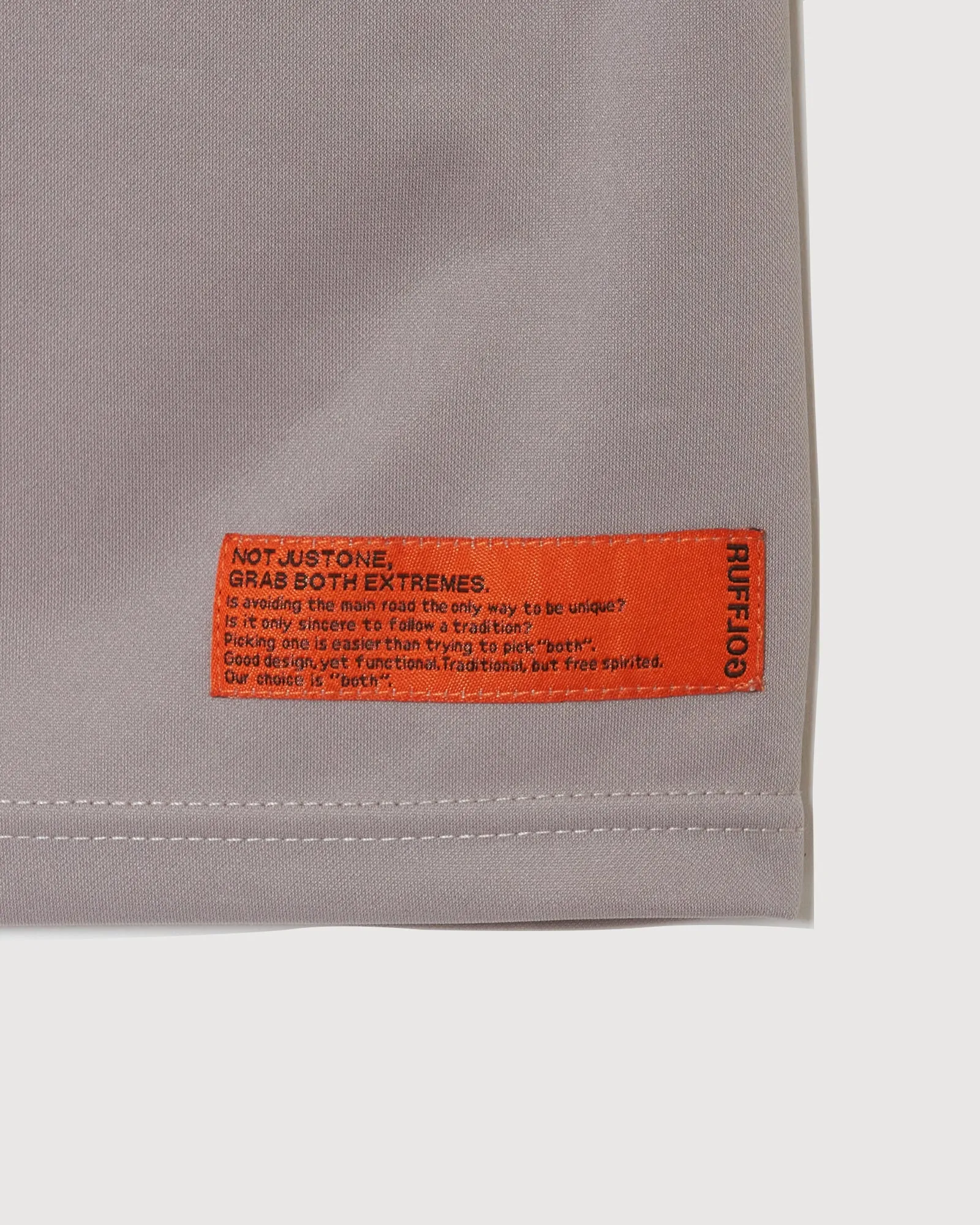 IR RUFF S/S MOCK NECK TEE GREY