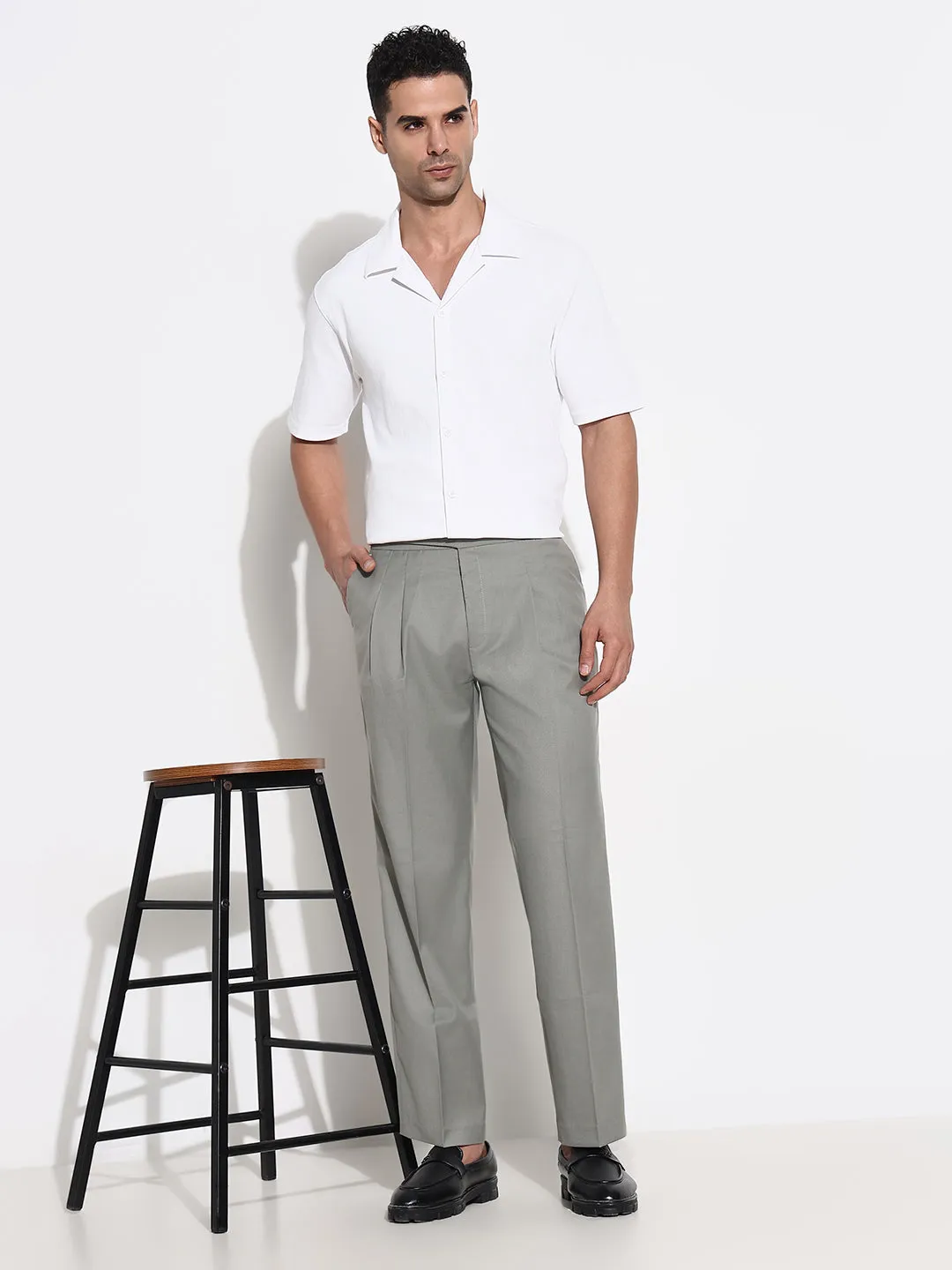 Men Grey Solid Formal Trousers
