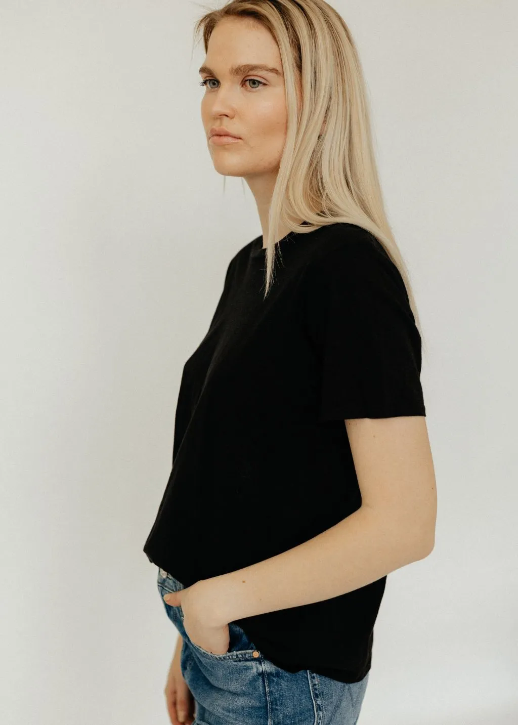 Nili Lotan Marley Tee in Jet Black Clothing_nili-lotan