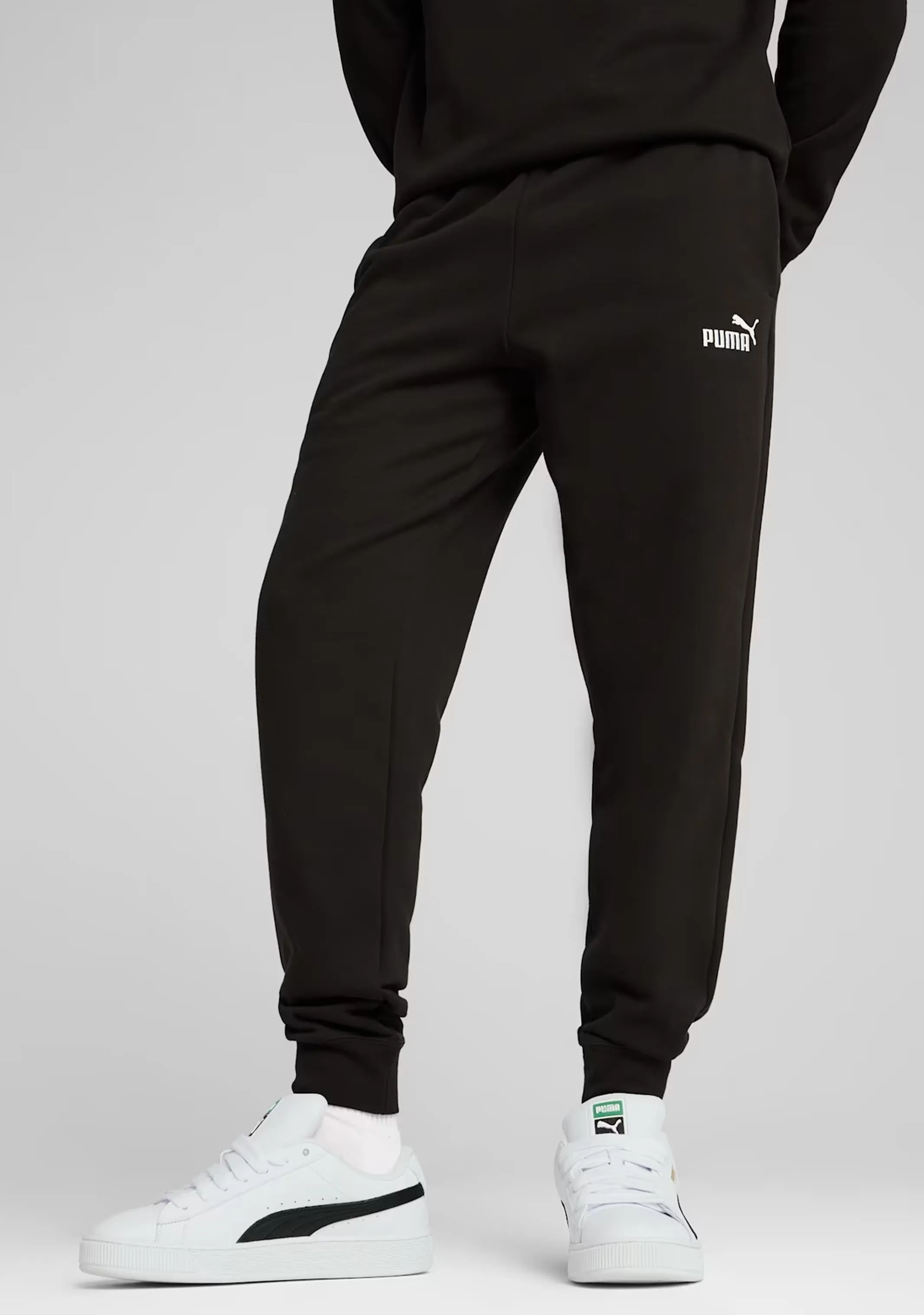 Puma Men's ESS Logo CL Sweatpants Black