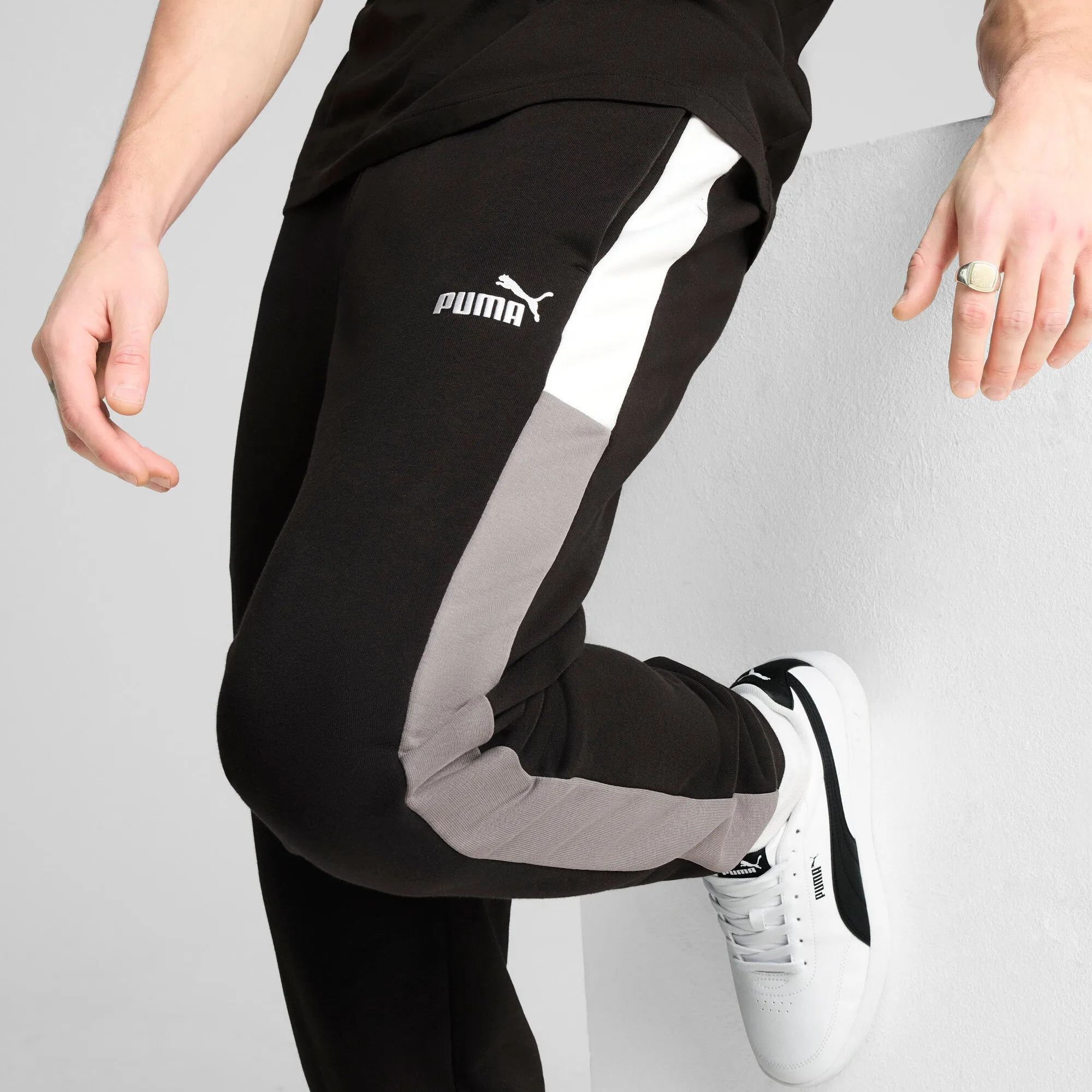 PUMA Men's Essentials Block Sweatpants Men