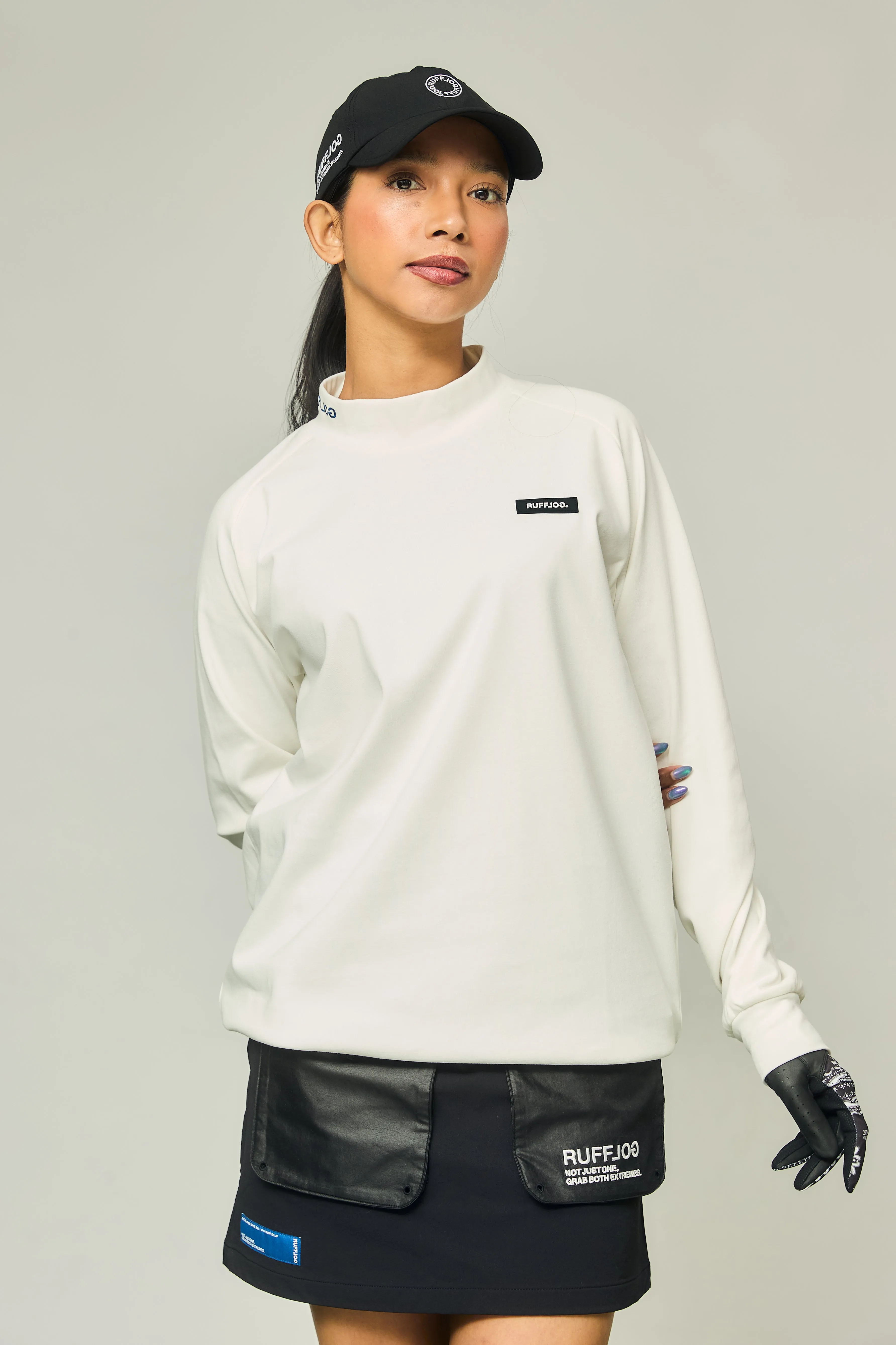RAGLAN SLEEVE L/S MOCK NECK WHITE