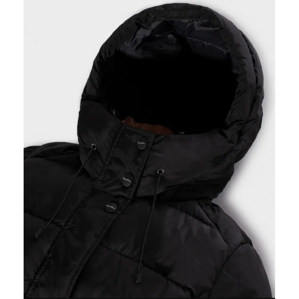 Refrigiwear  Nylon Jackets & Women's Coat