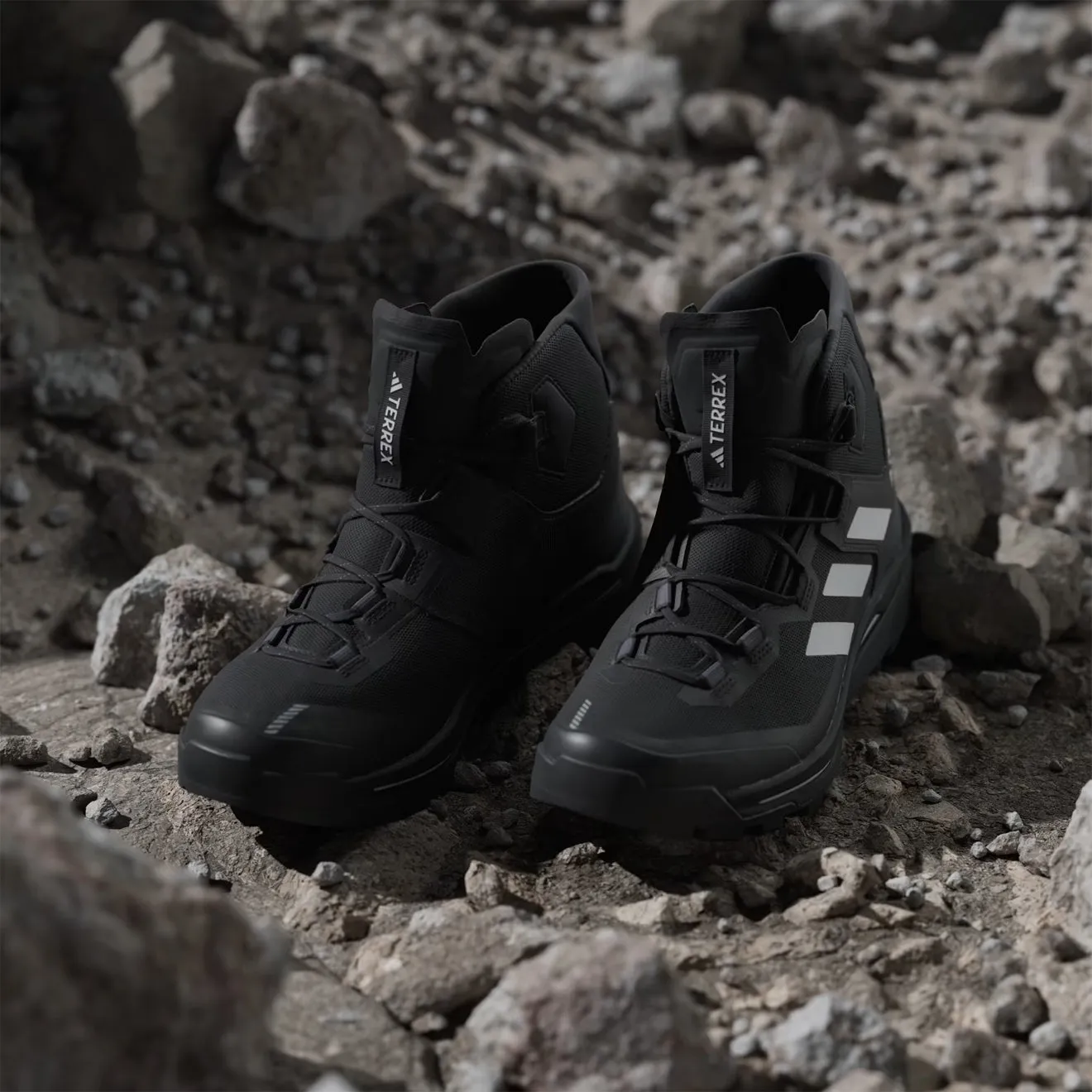 Shoes Adidas Terrex Men Adidas Terrex Skychaser Tech GORE-TEX Hiking Shoes Core Black / Grey