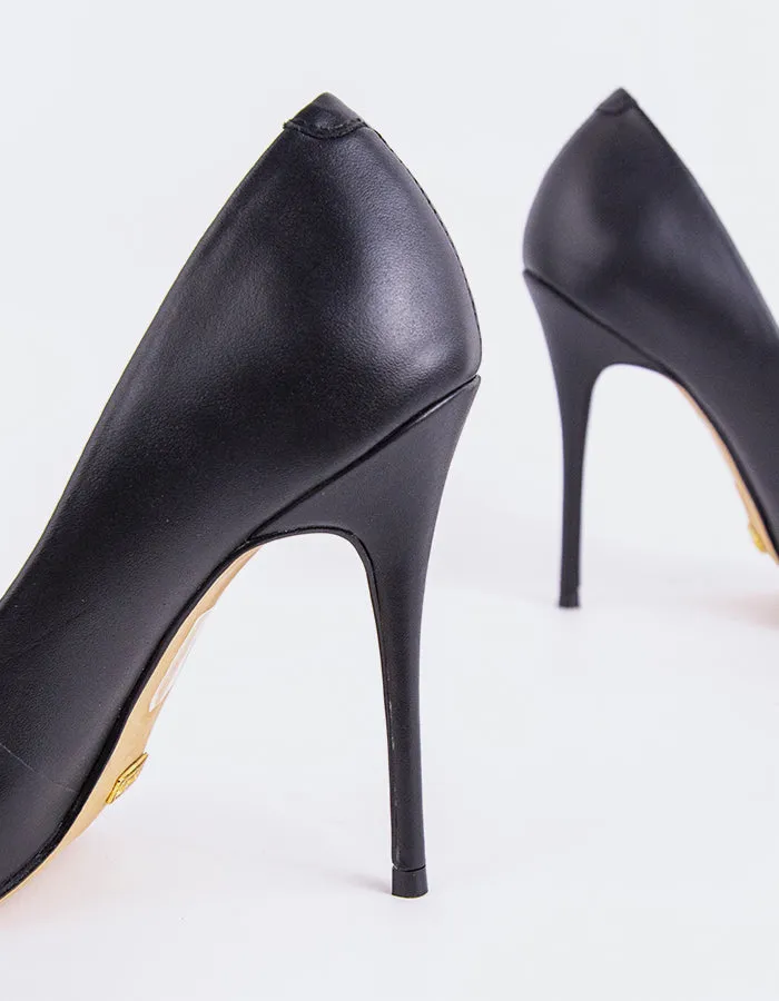 Teeva Black Leather
