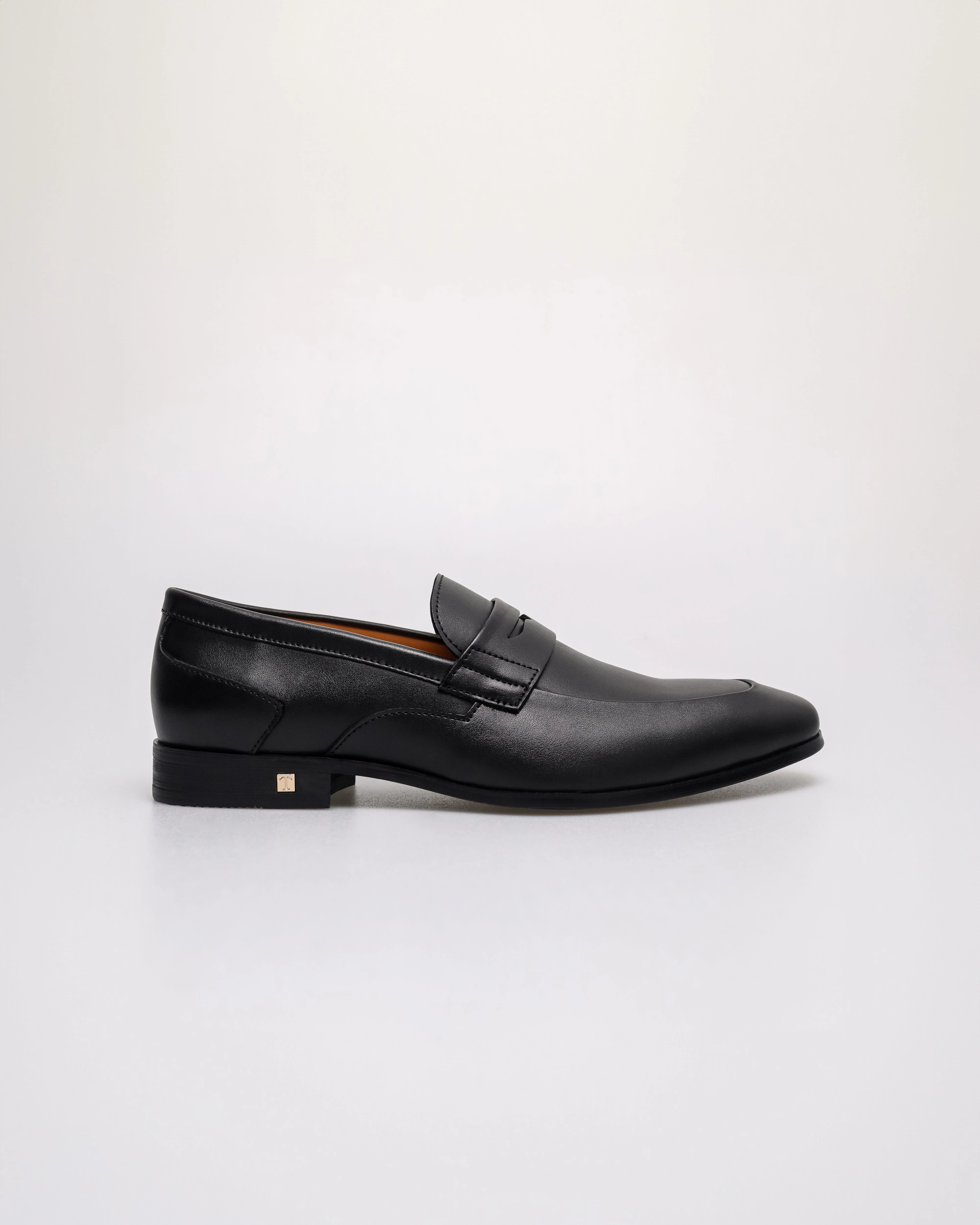 Tomaz F412 Men's Classic Leather Penny Loafer