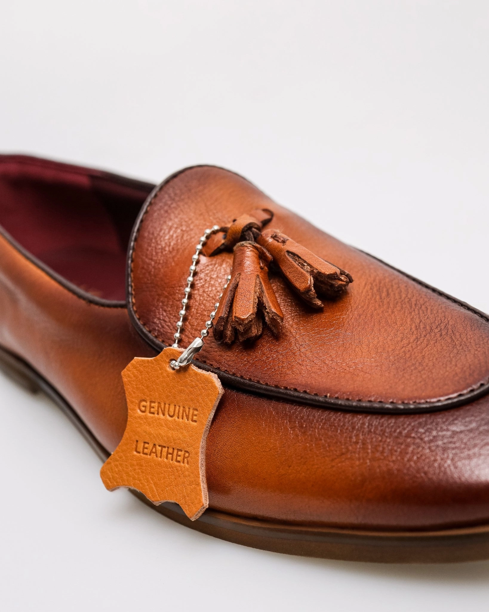 Tomaz HF118 Men's Classic Gradient Tassel Loafers