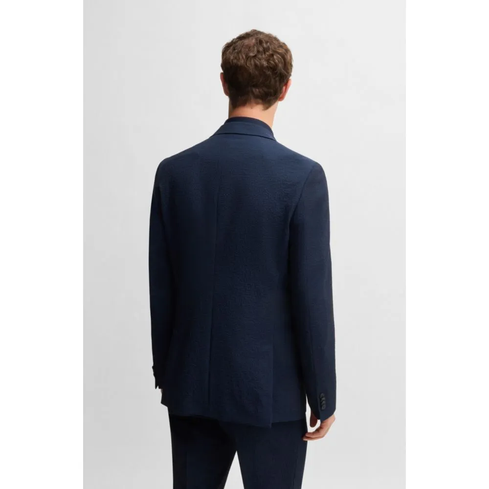 Two-piece suit in performance-stretch seersucker