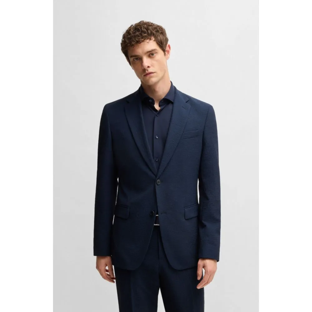 Two-piece suit in performance-stretch seersucker