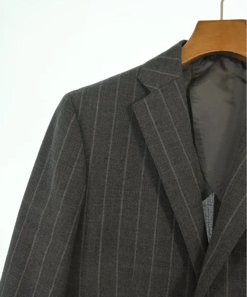 UNIVERSAL LANGUAGE Business suits